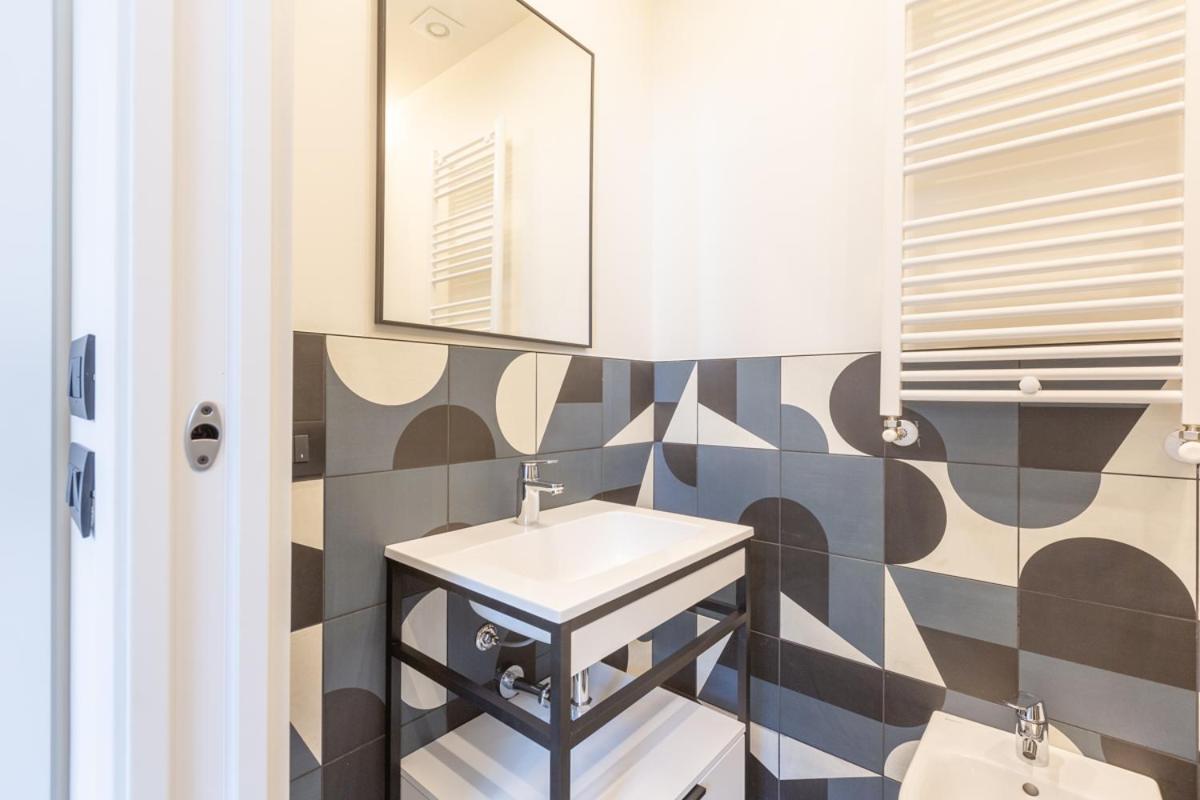 3Fo6 -Navigli-Duomo - Luxury Modern Apartment Milan Exterior photo